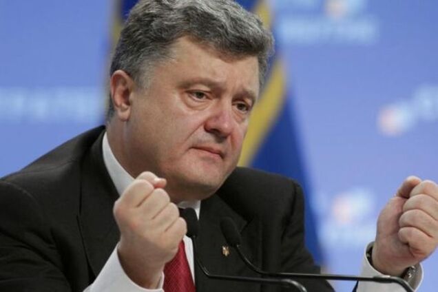 Порошенко объяснил, почему не спешит вводить новую полицию в регионах