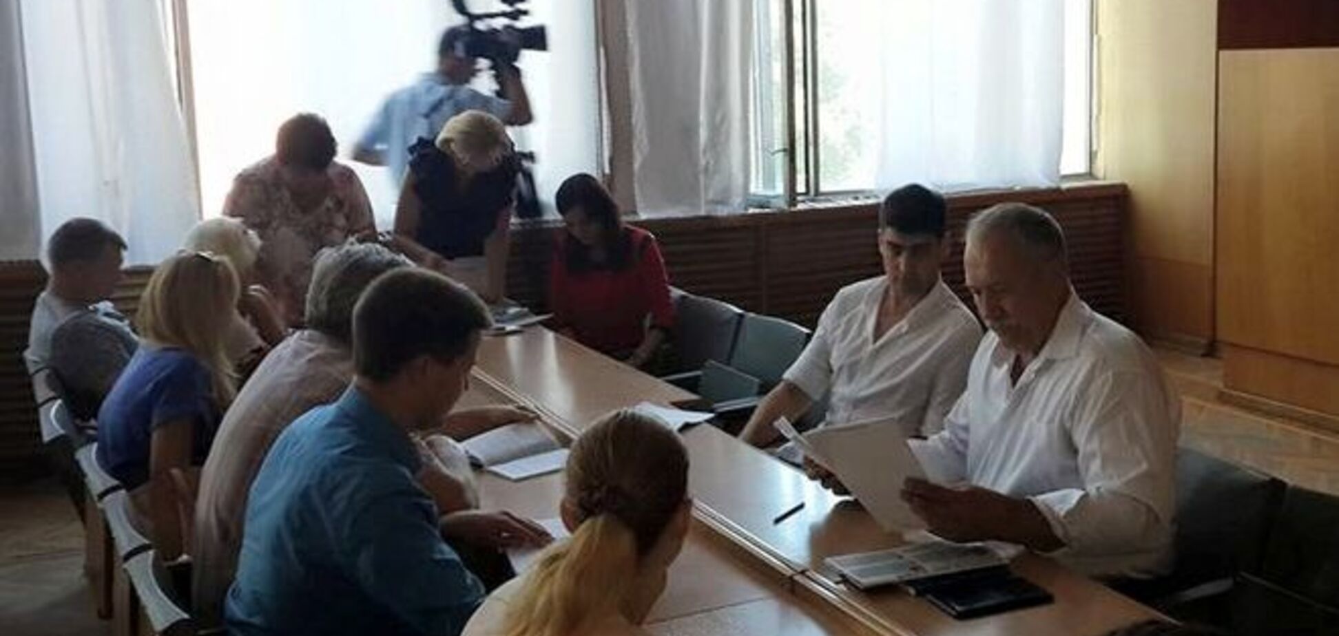 В 205-ом округе сформировали участковые комиссии, кандидат от 'Блока Порошенко' недоволен