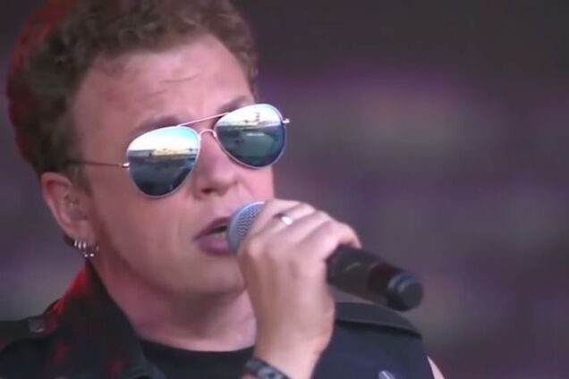 Российский рокер выступил с антивоенной речью на фестивале: видеофакт