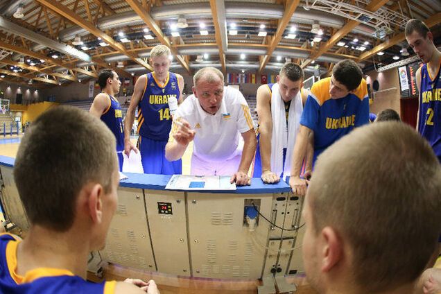 Украина не пустила Россию в следующий этап молодежного Евробаскета
