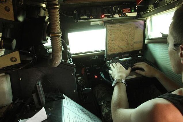 Муженко похвалився крутим розвідкомплексом з ноу-хау від волонтерів: фото апарату