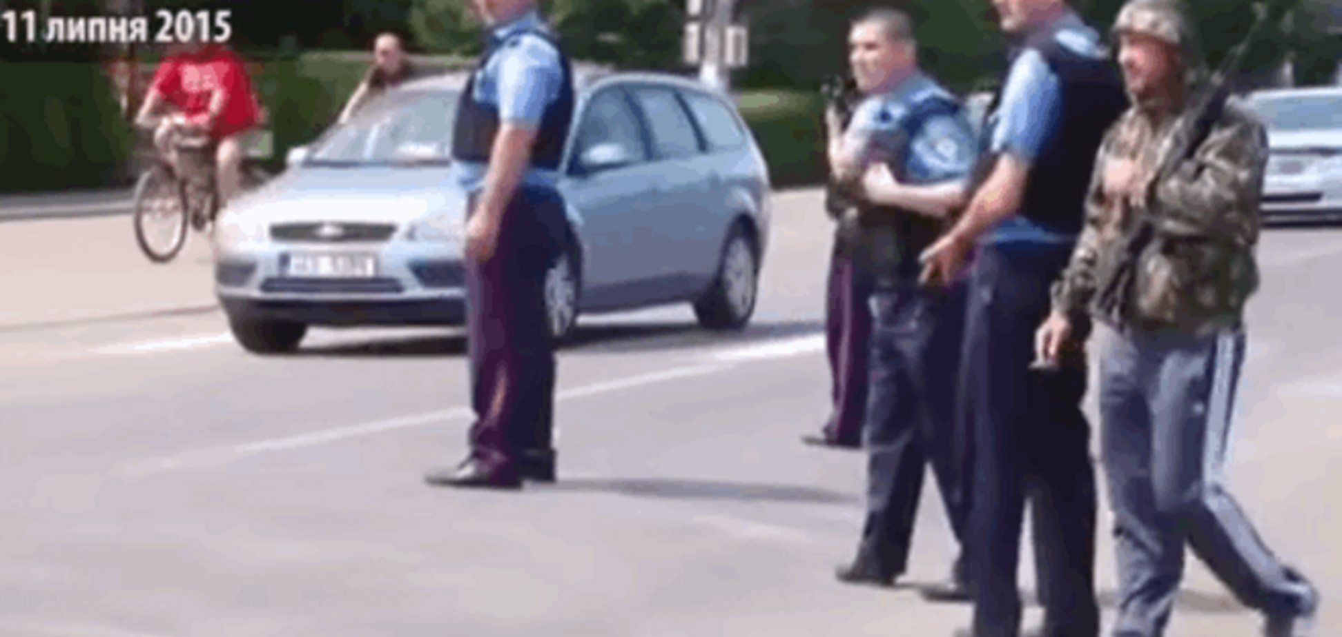 'Не успели переодеться!' 'Гопники' из Мукачево оказались милицией