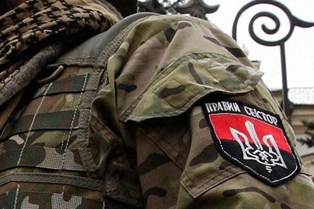 Комбат 'Черный' заявил о выходе 'Правого сектора' из зоны АТО