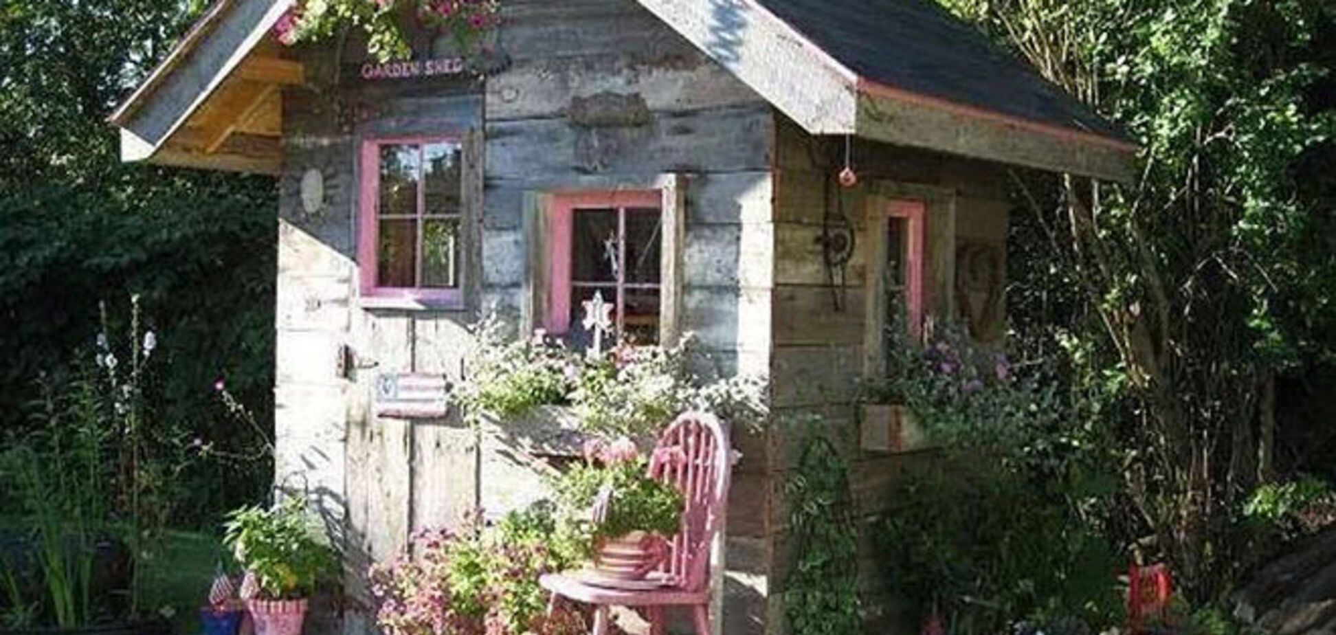 Новый тренд: женщины строят гламурные мини-домики для отдыха от мужей