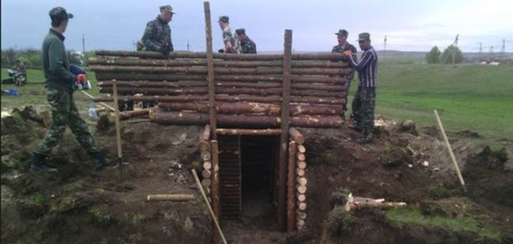 Турчинов пояснив, чому затягнулося будівництво оборонних споруд на Донбасі