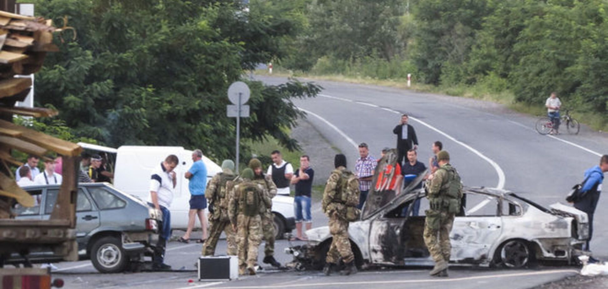 Стрельба в Мукачево: СБУ задержала двух бойцов 'Правого сектора'