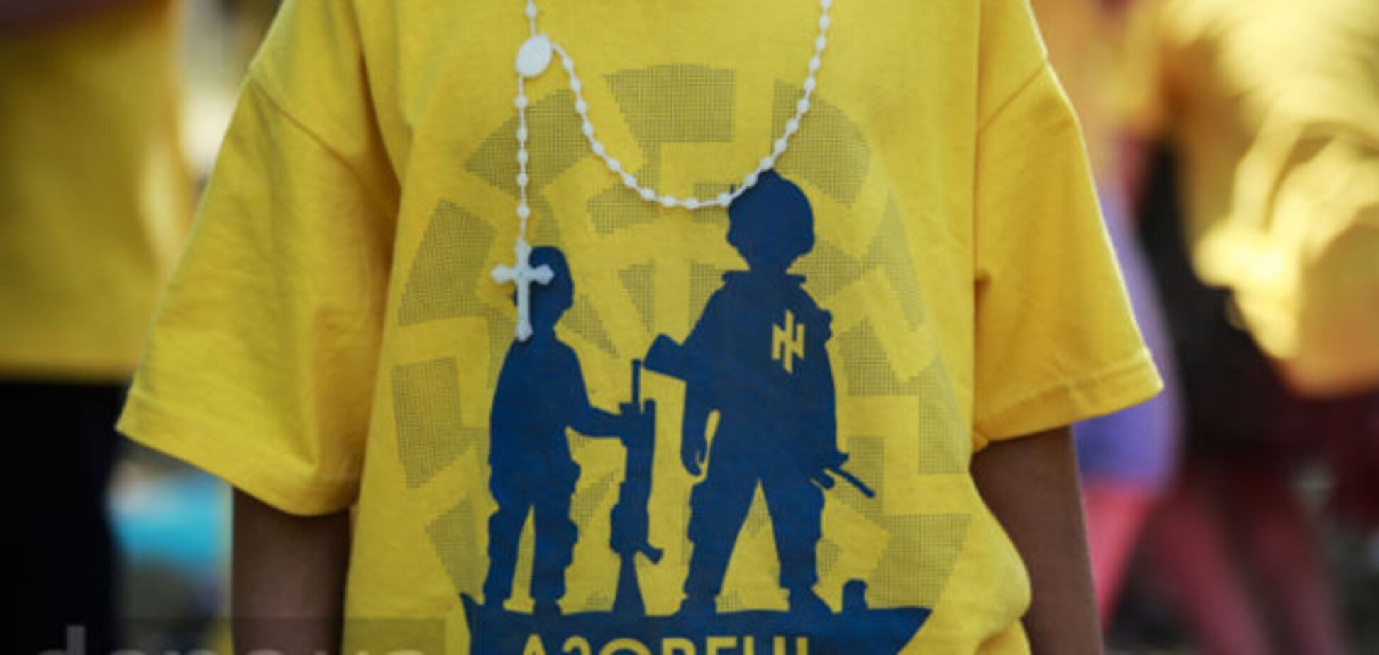 'Азов' устроил детские 'военные учения': фоторепортаж