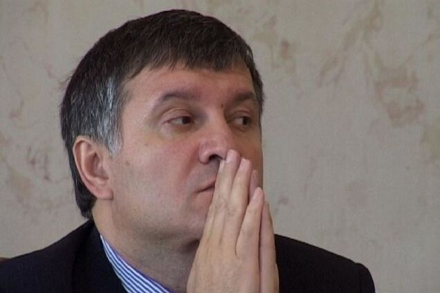 Хакеры взломали сайт Авакова и сообщили о подготовке к снятию неприкосновенности с Яроша