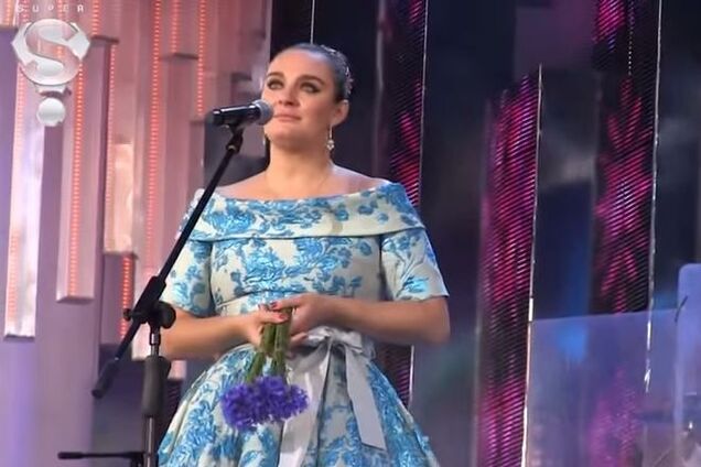 Російська співачка Ваєнга зізналася в любові до України: відеофакт