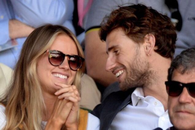 Невеста променяла принца Гарри на начинающего актера