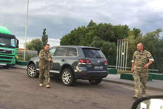 Скандал у ЗСУ: Муженко звільнив військових, які побили жінку-волонтера