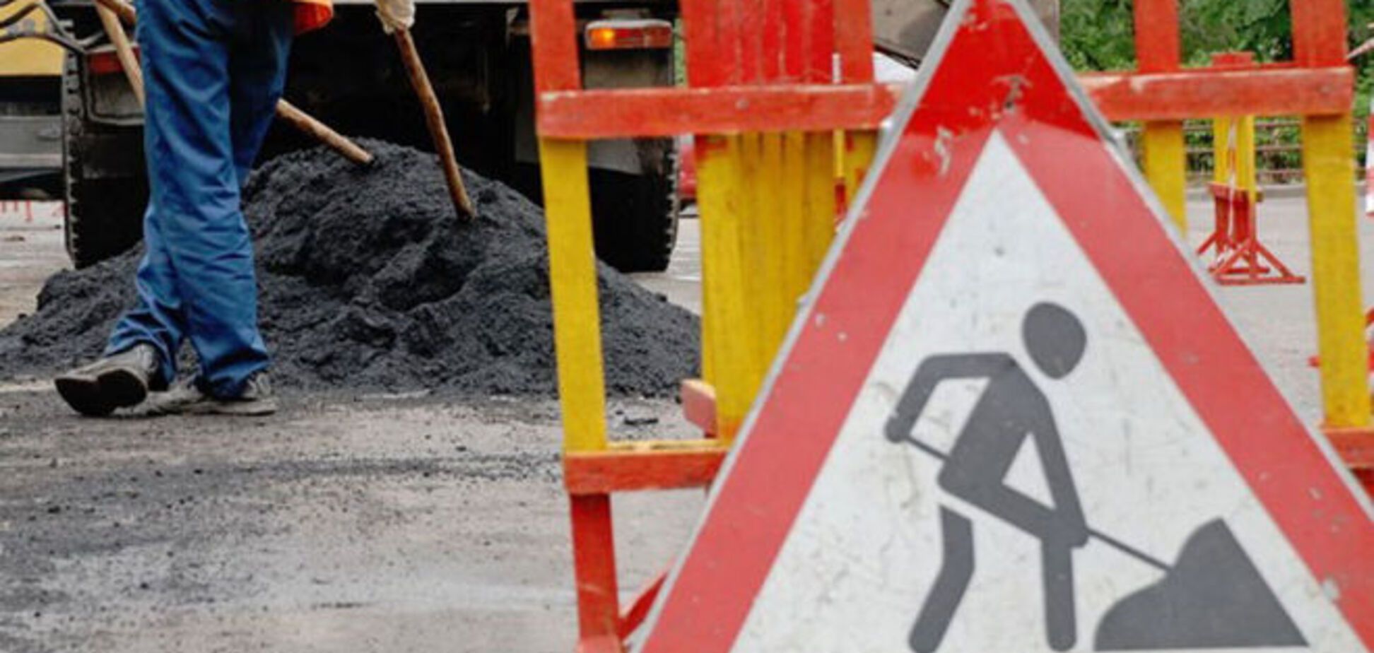 Россиянин получил 68 миллионов на ремонт дорог в Сумской области