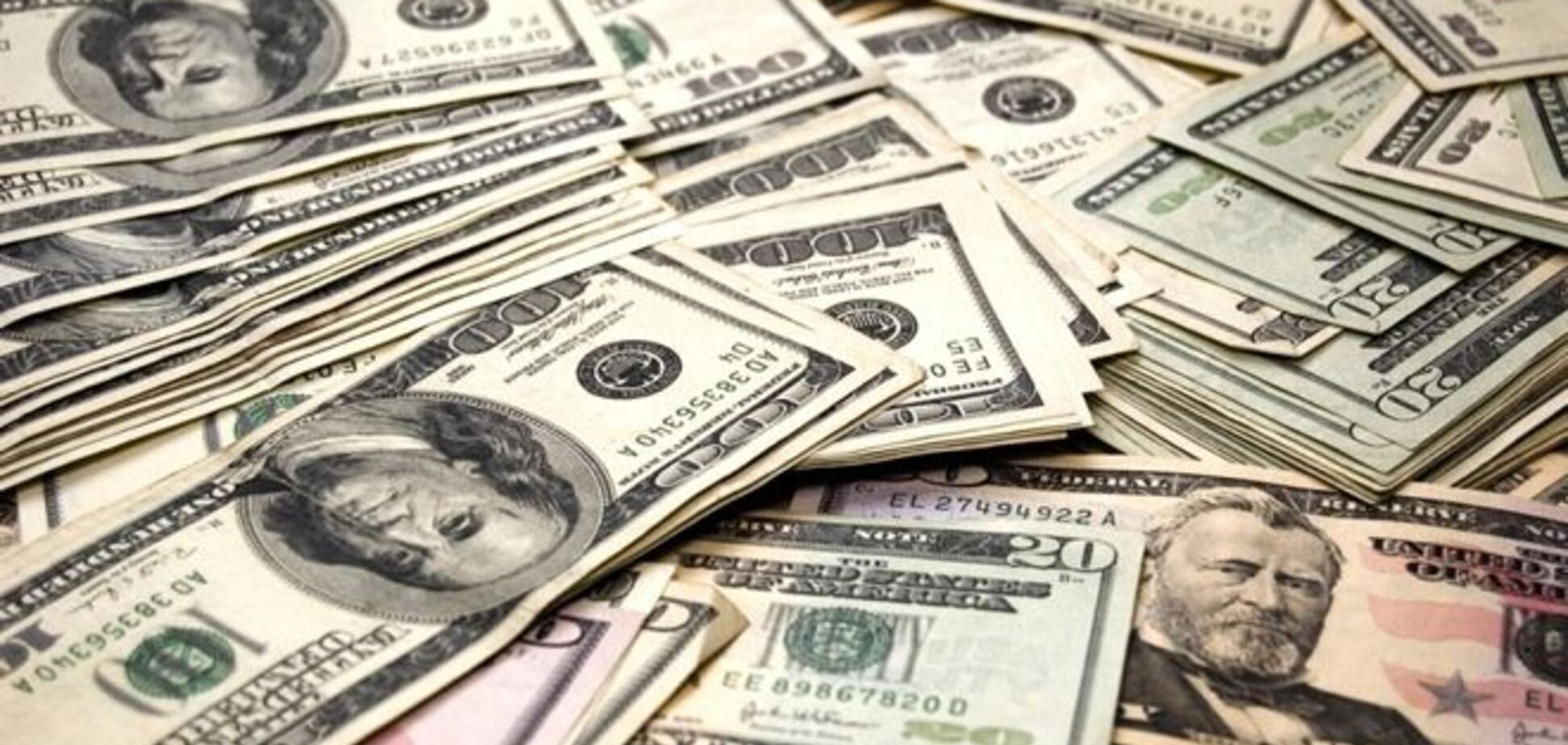Рада прийняла 4 закони для отримання Україною $ 3,2 млрд
