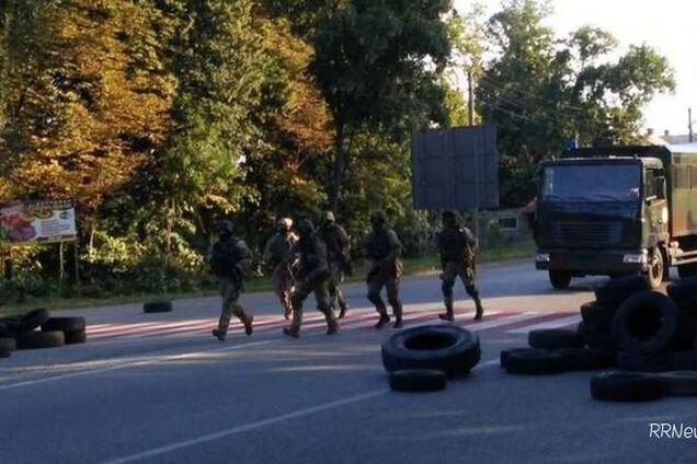 По горам, по лесам: в СБУ рассказали, сколько бойцов 'Правого сектора' им осталось найти