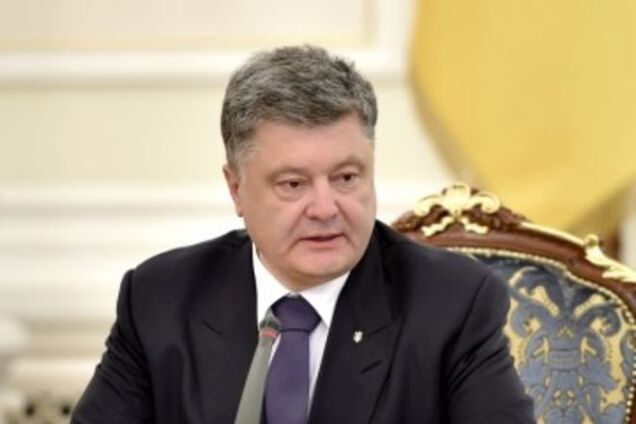 Порошенко об итогах смены руководства в Закарпатье: и сразу как пошептали