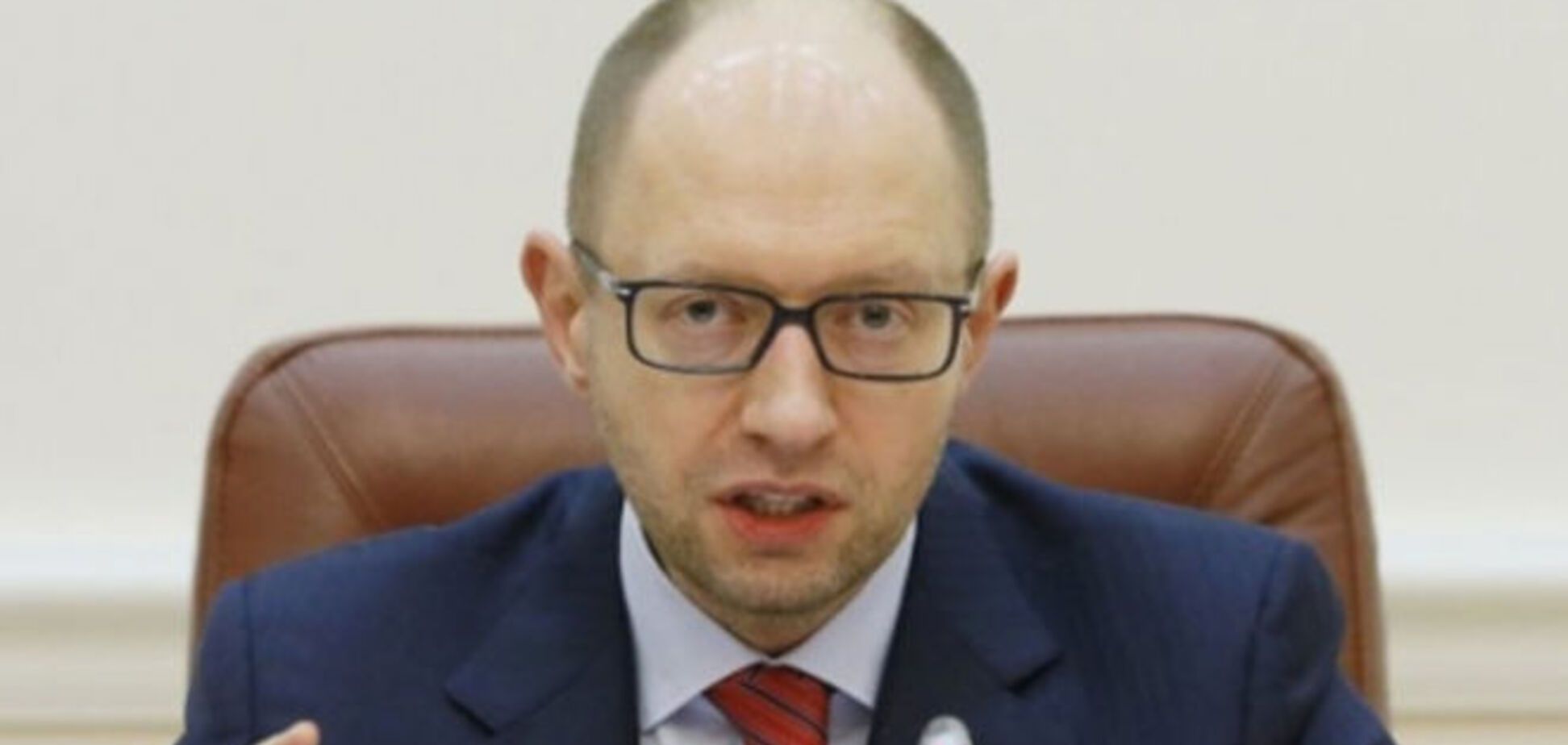 Яценюк рассказал, как будет искоренять коррупцию в налоговой