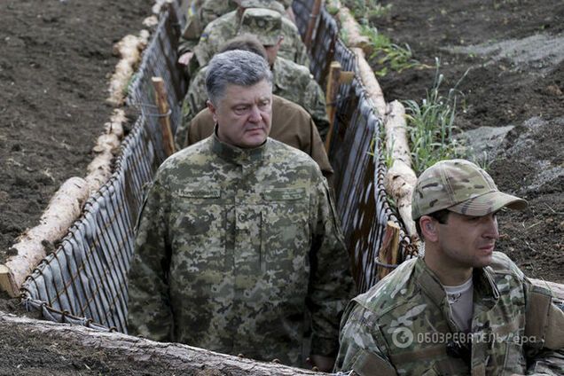 Порошенко рассказал, сколько украинцев защищают страну на Донбассе