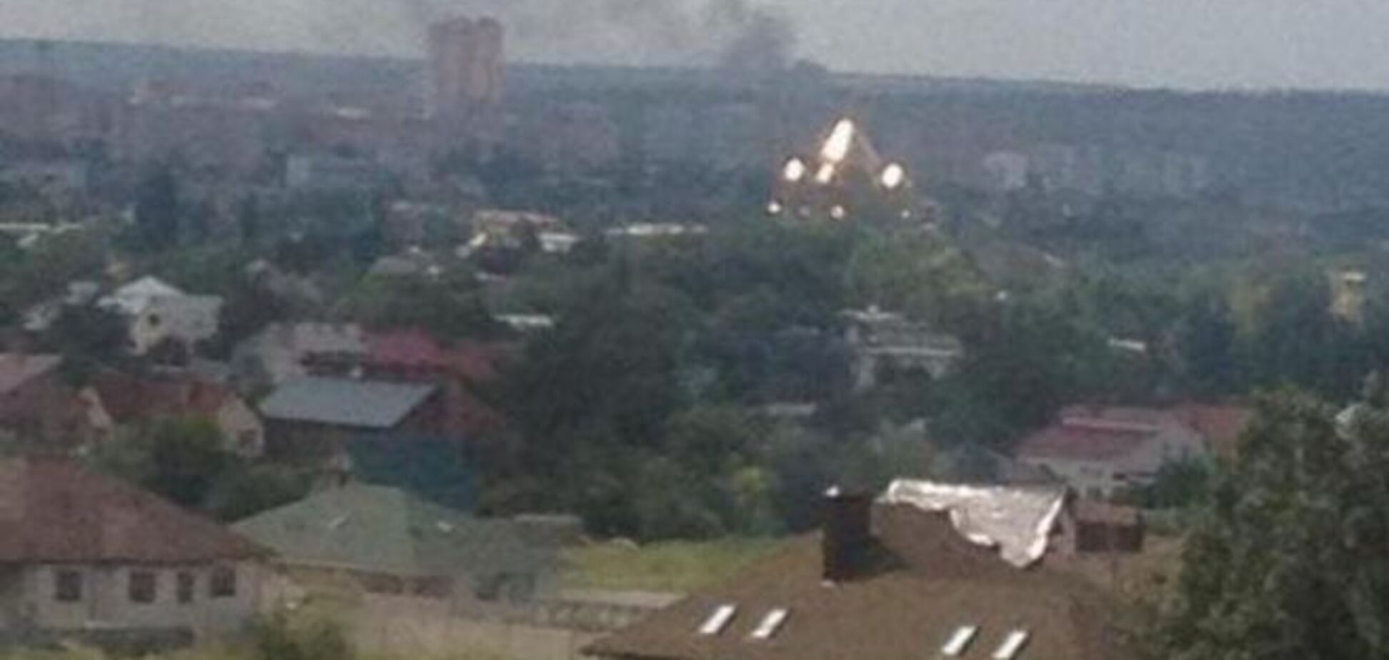 В Луганске опять рвануло: фото взрыва