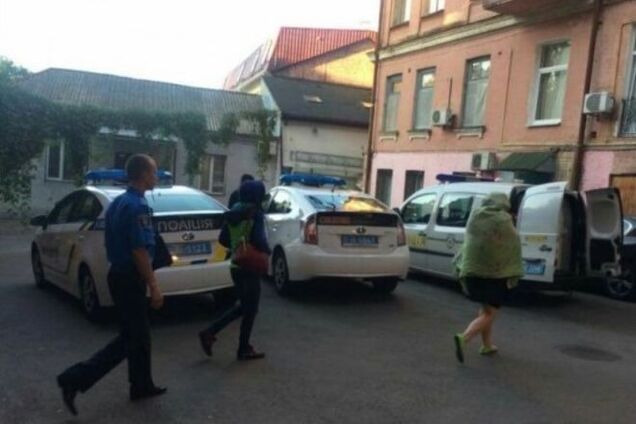 Поліція викрила бордель у центрі Києва: опубліковані фото і відео