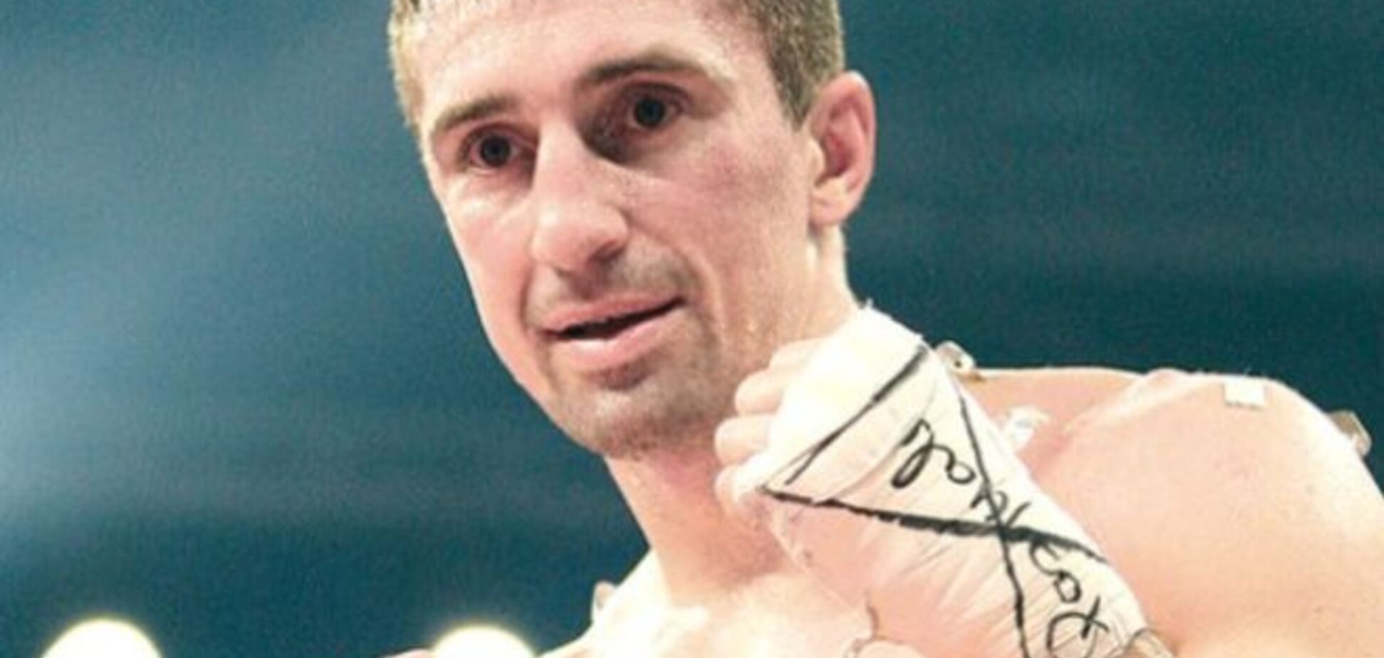 Легенда украинского бокса ярко ушел на пенсию: видео боя