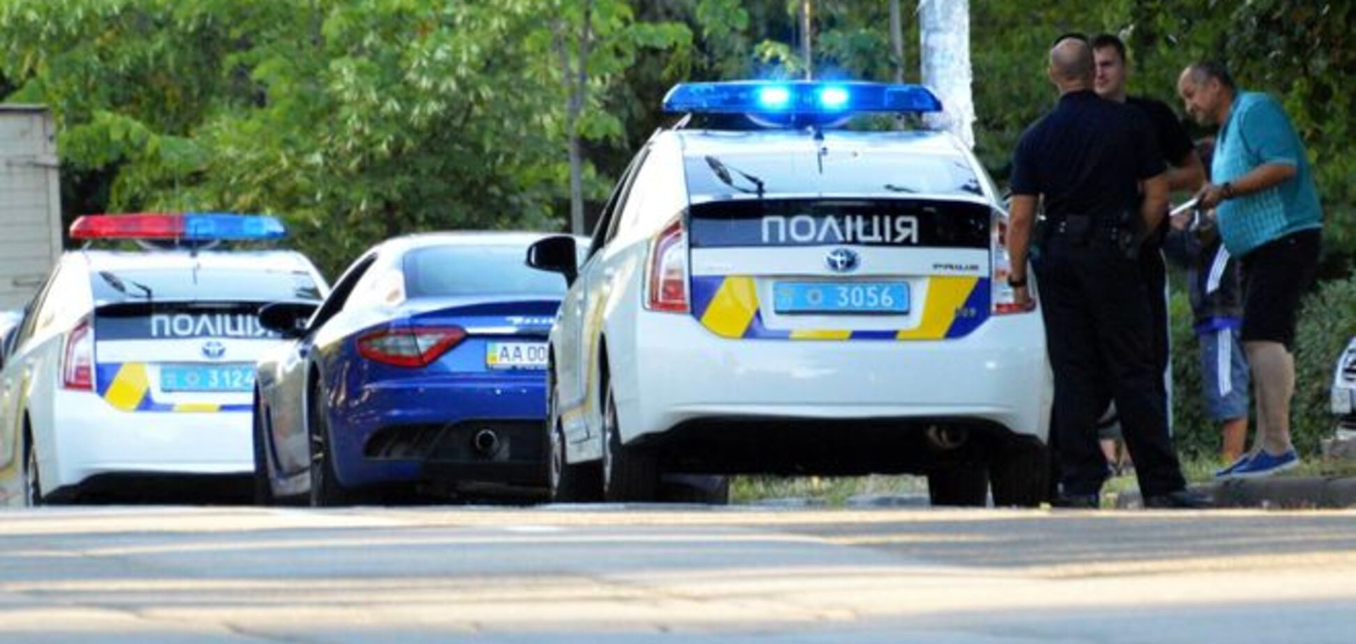 Патрульные в Киеве устроили погоню за Maserati: фотофакт