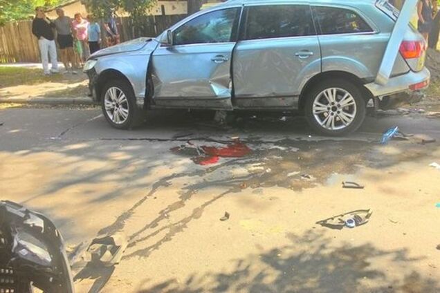 В Черкассах взорвали авто с водителем внутри: опубликованы фото