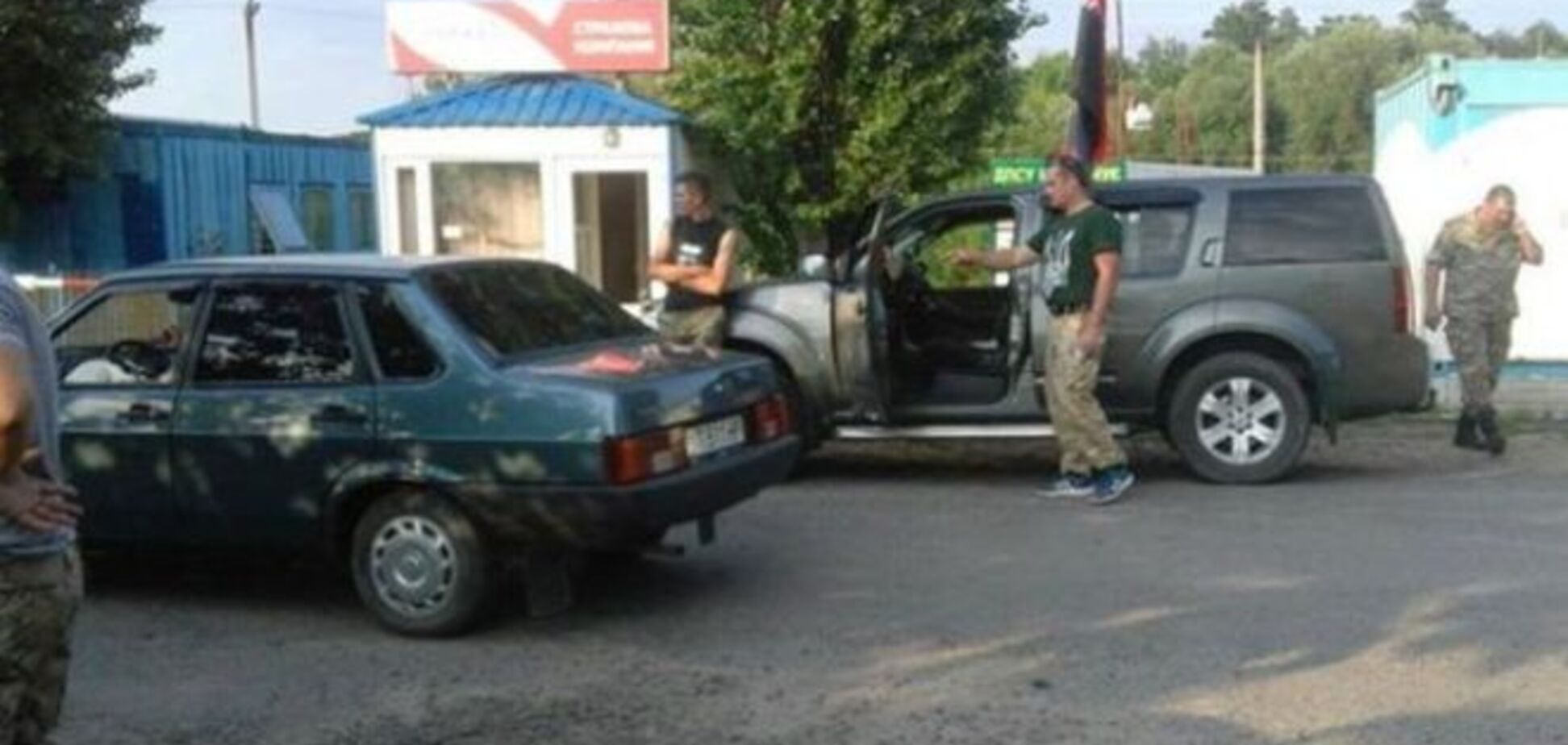 'Правый сектор' соорудил блокпост на Одесщине