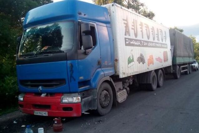 Контрабанде бой! Силовики поймали десятки авто по дороге на Донбасс