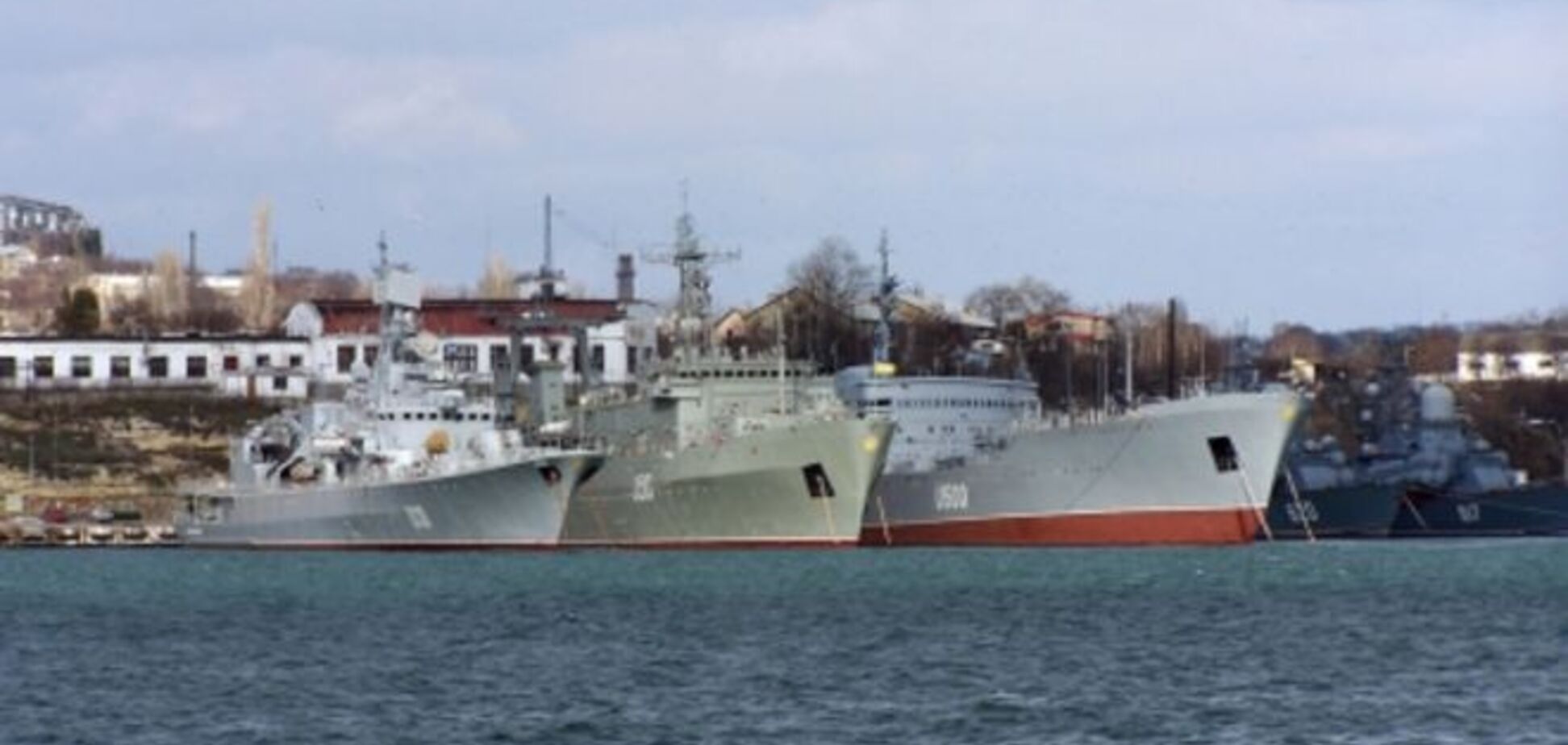 В России рассказали, когда вернут Украине 'необитаемые корабли'