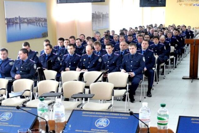 Чудеса декларацій: дніпропетровські податківці виявилися в рази біднішими своїх дружин