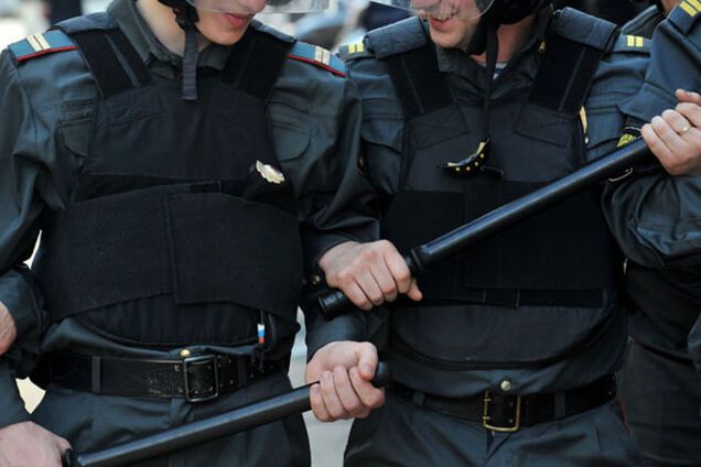 В Думе объяснили законопроект о стрельбе полиции по женщинам: они опасны