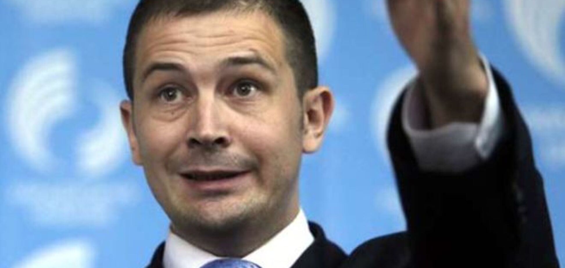 Кабмин отстранил главу Госавиаслужбы Антонюка