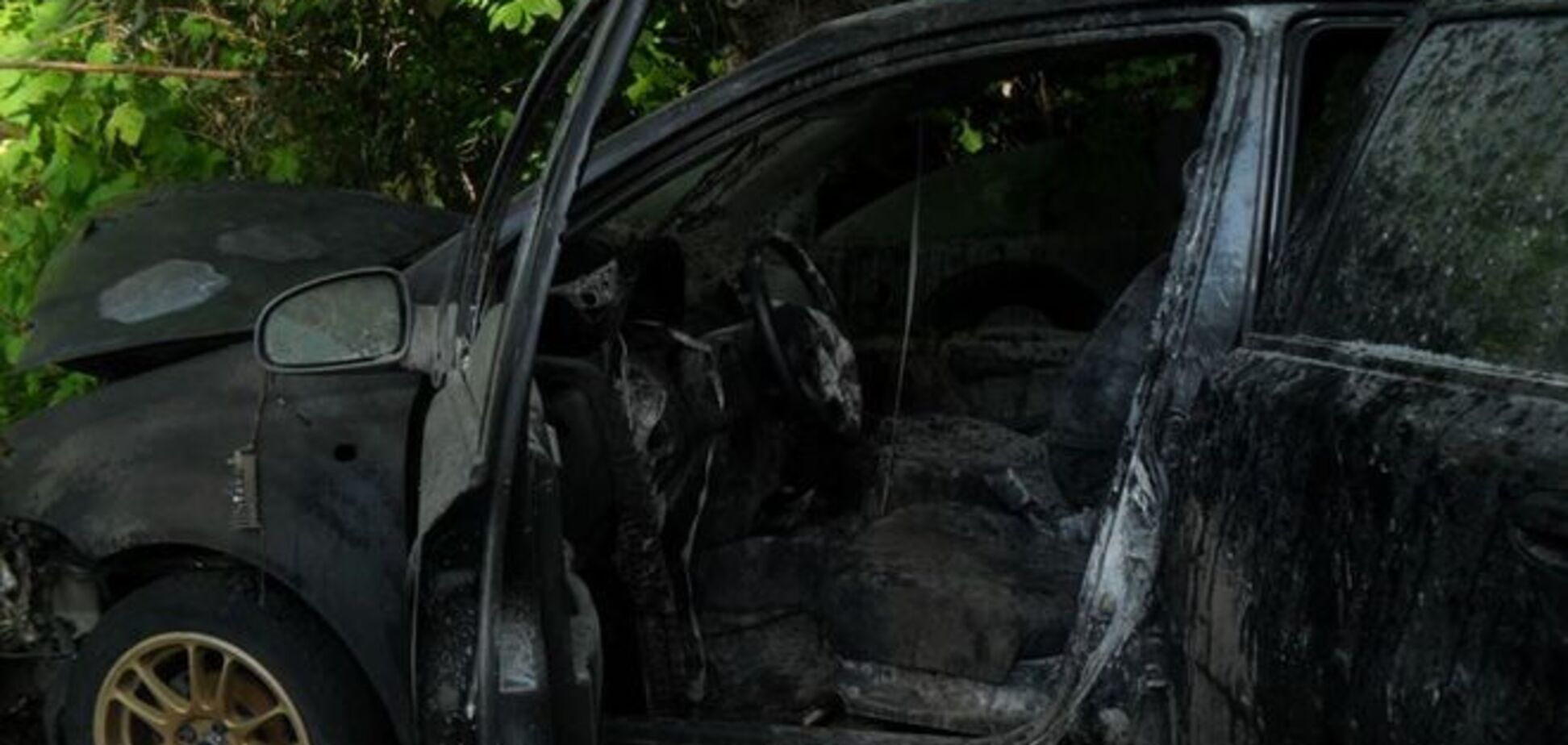 В Киеве за сутки горели четыре автомобиля