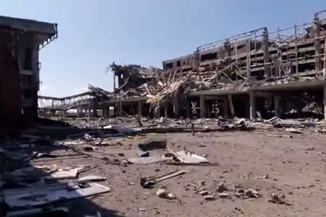 Опубликовано свежее видео из донецкого аэропорта