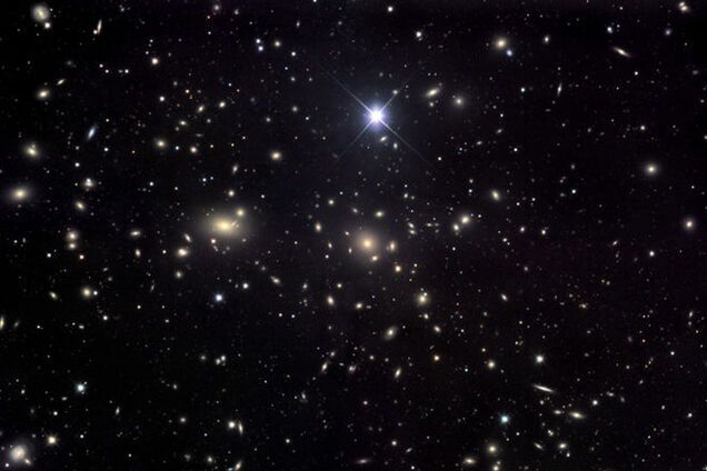 Астрономы нашли в 'Волосах Вероники' огромные запасы темной материи