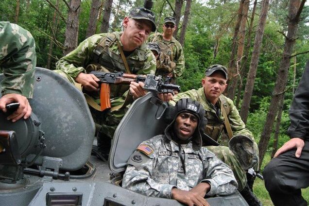 Кремлю на заметку: в Украину зашли армии 17 стран мира