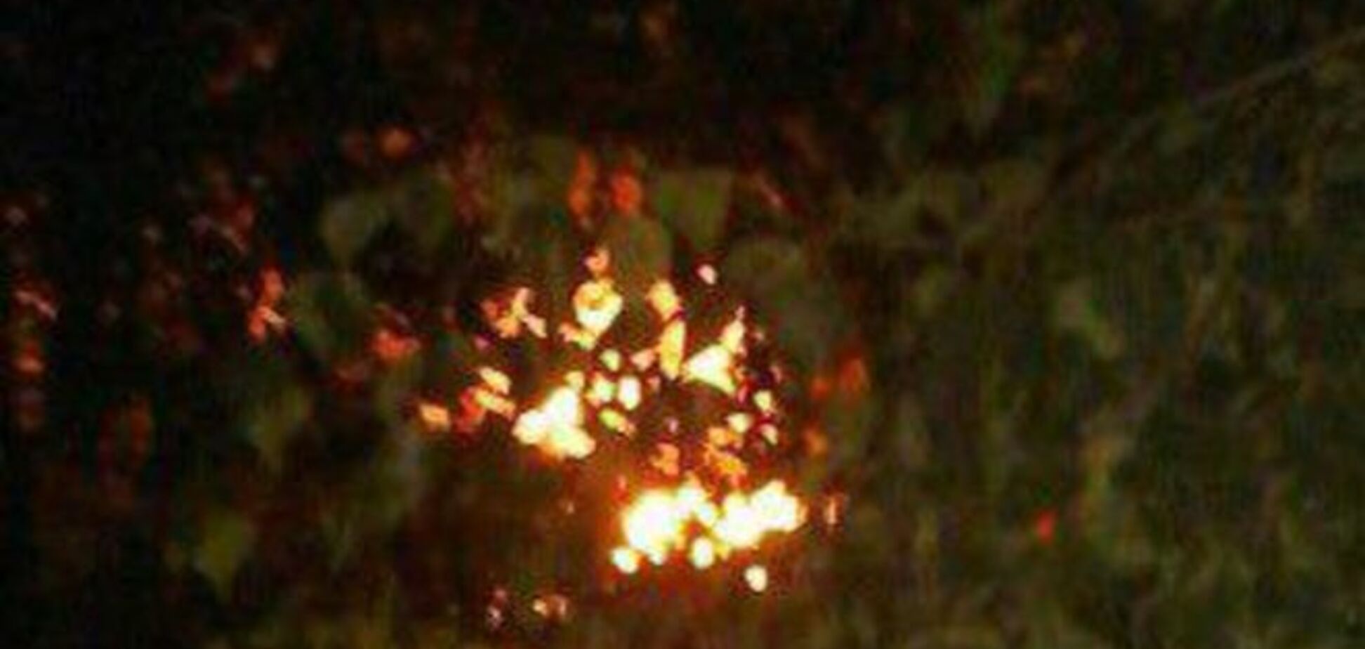 У Харкові вночі вибухнуло авто: опубліковані фото і відео