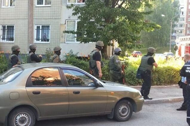 Милиция во Львове освободила заложницу, которую захватил армянин-нелегал: ему грозит до 5 лет тюрьмы