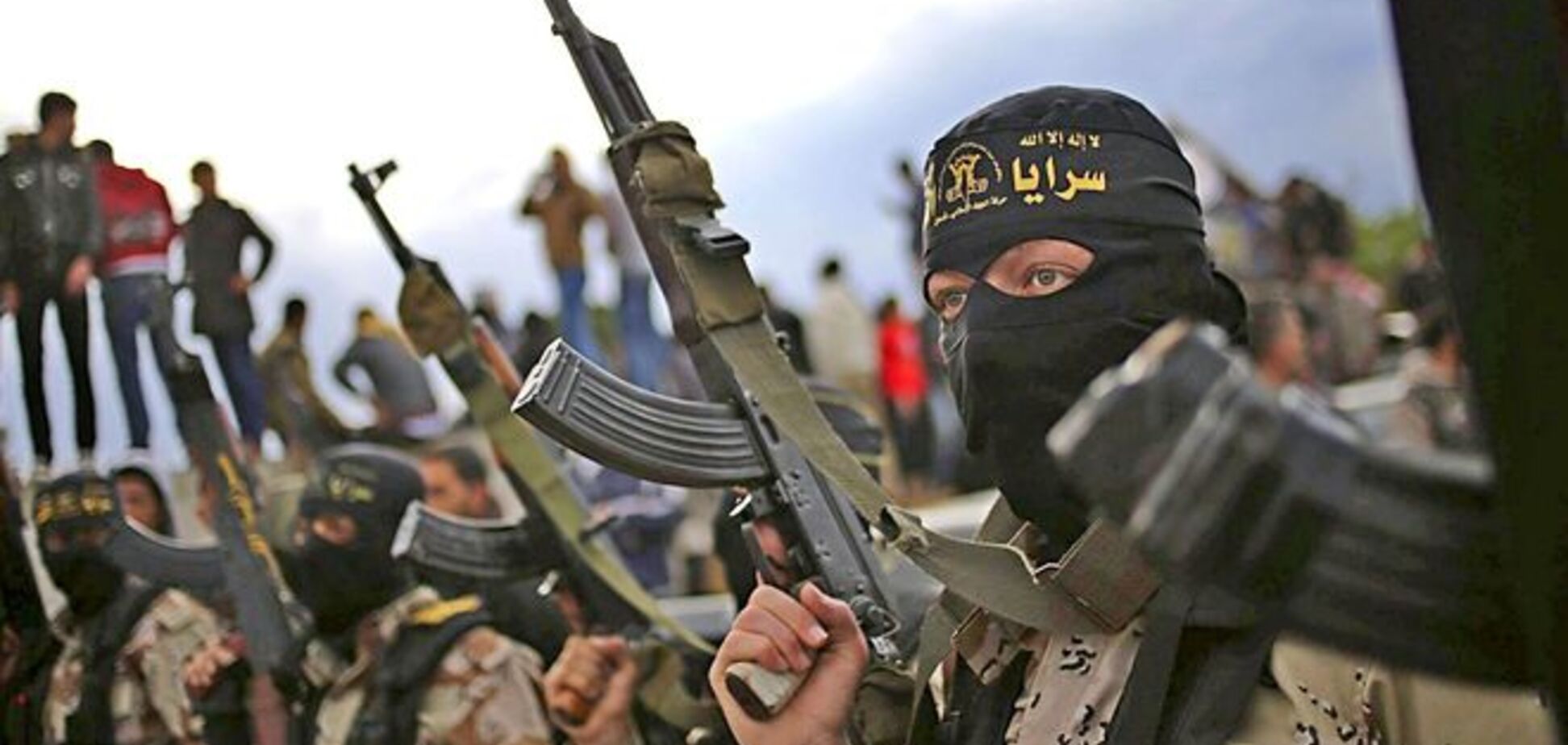 Террористы ИГИЛ применили в Ираке и Сирии химическое оружие 