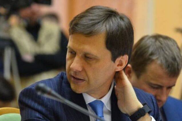 Изворотливый Шевченко похвастался, как может сам себя уколоть в пятую точку