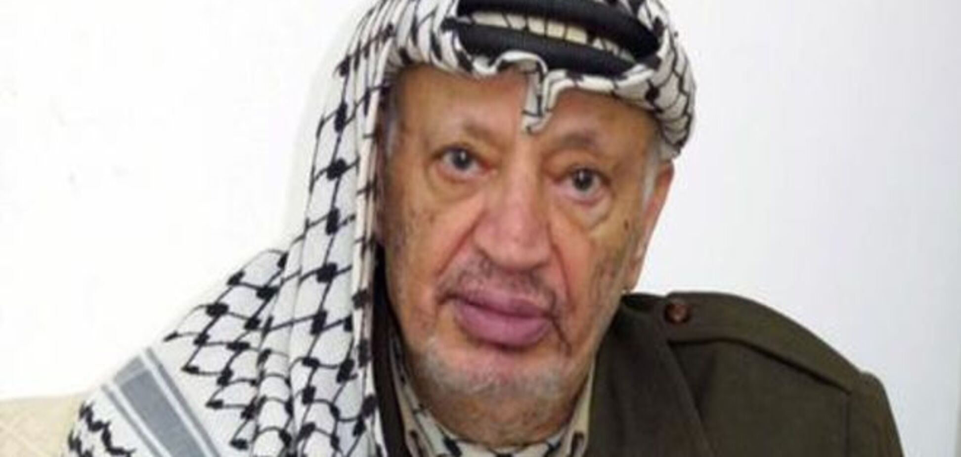 Французька прокуратура хоче закрити справу Арафата