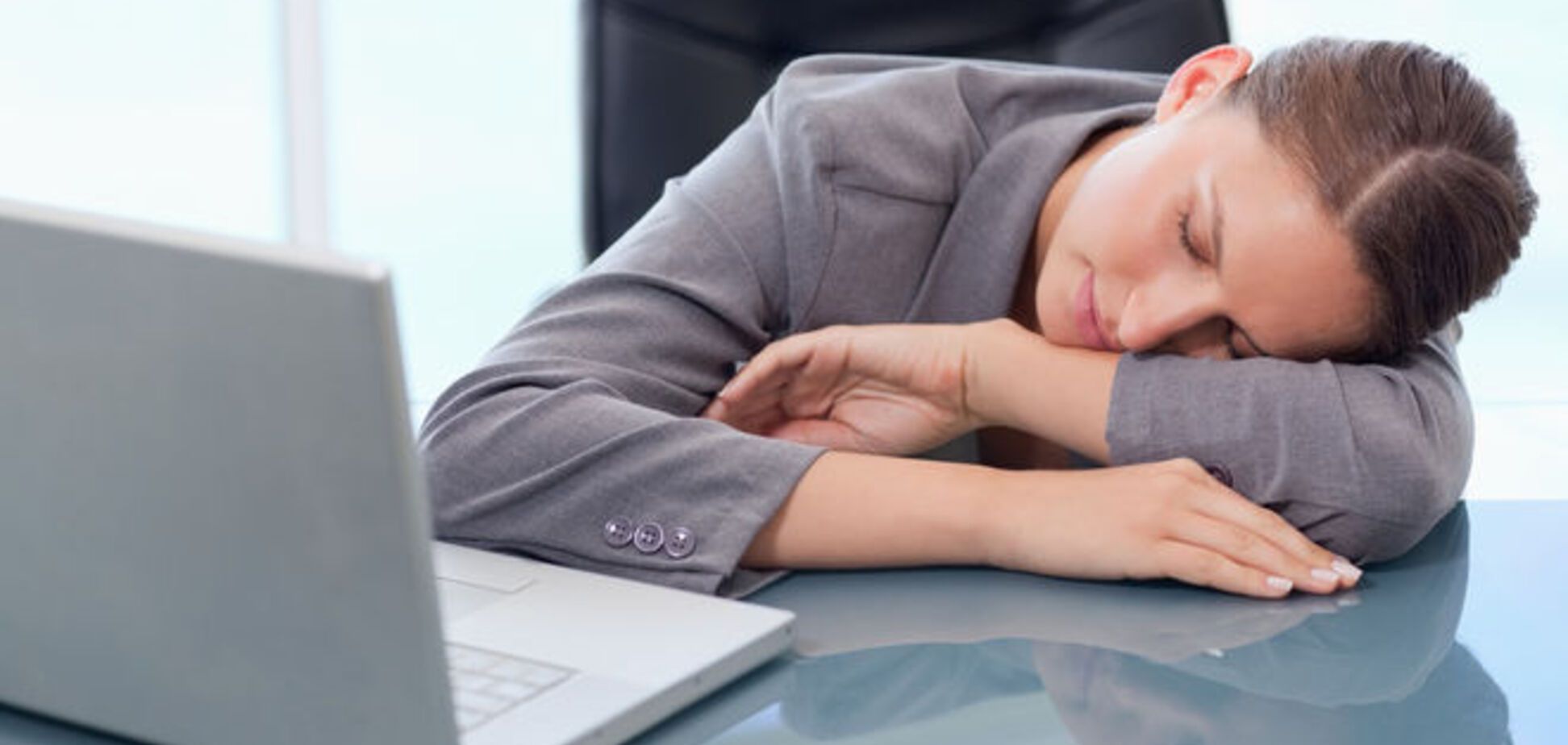 10 признаков недосыпа, которые легко не заметить