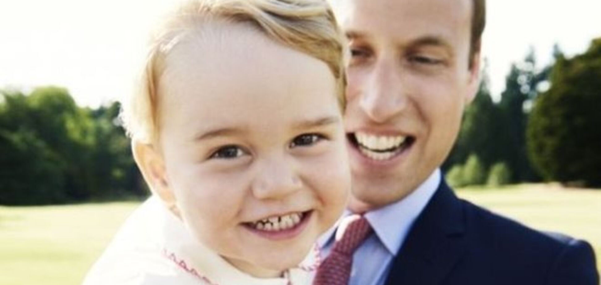 Принц Уильям показал новое милое фото сына