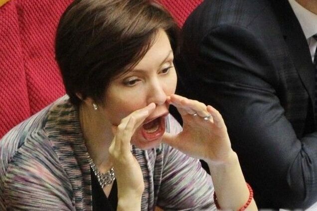 Не в ту дверь зашла. 'Киевские донецкие' затроллили экс-регионалку Бондаренко