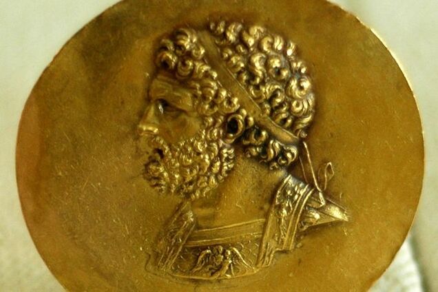 Ученые определили новую гробницу отца Александра Македонского