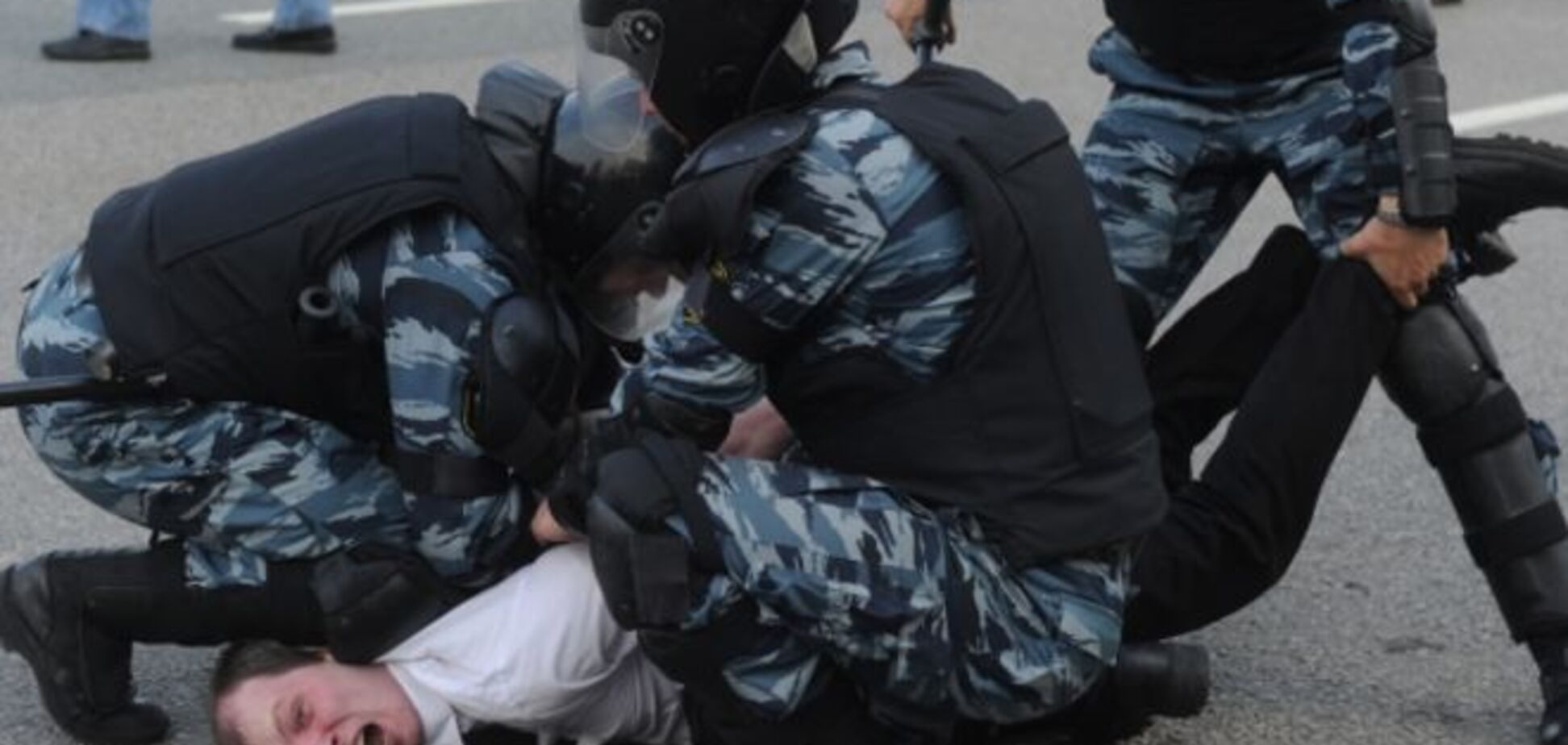 Російська поліція придумала, як ефективніше розганяти мітинги