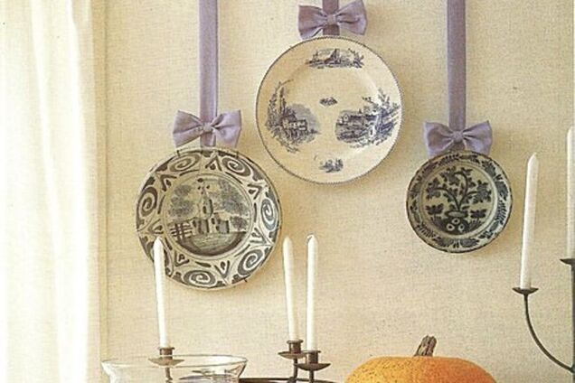 Украшаем дом с помощью декоративных тарелок: 17 простых идей