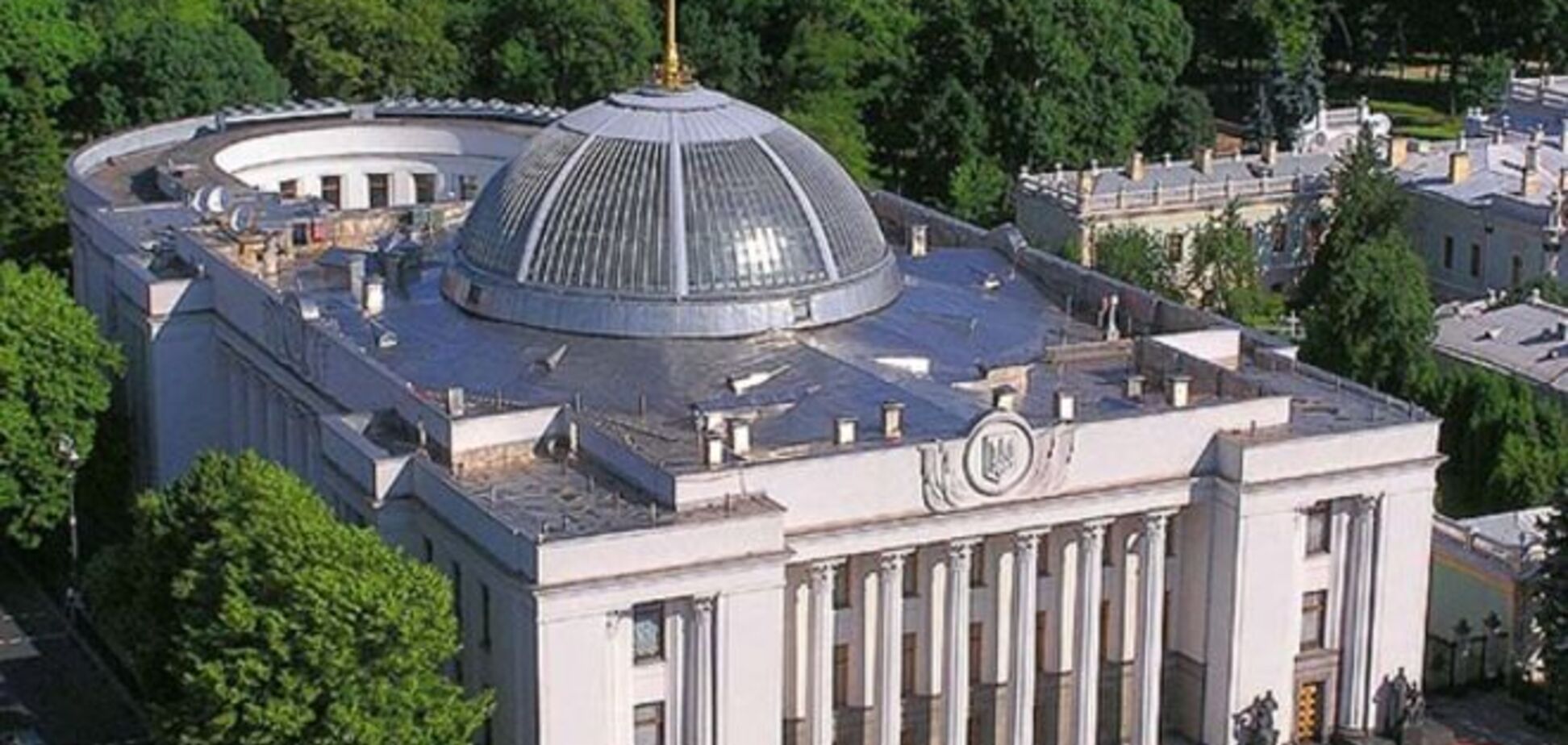 Порошенко предложил ликвидировать регулятора финансовых рынков в Украине
