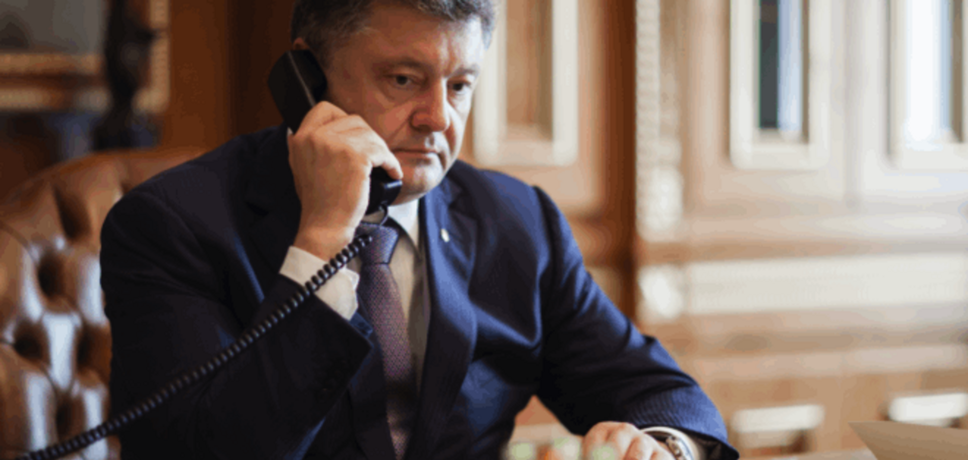 Порошенко проведет телефонный разговор в 'нормандском формате'