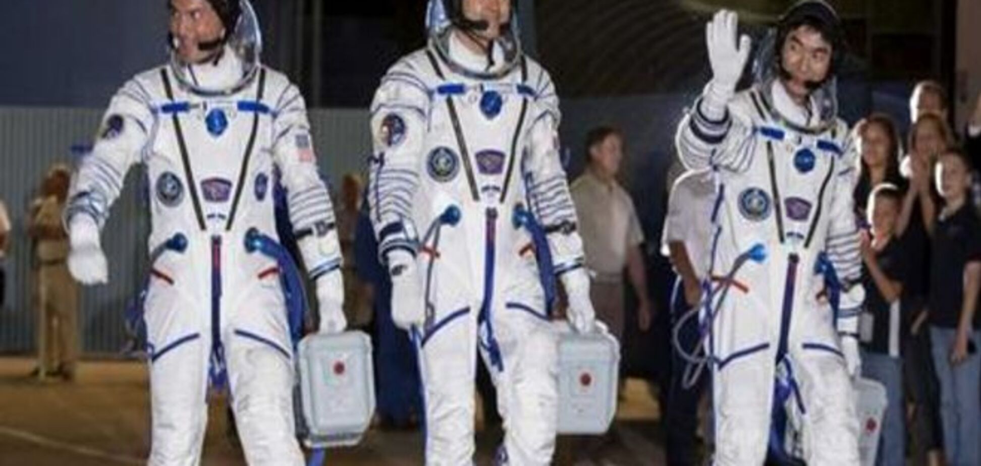 Корабель 'Союз'  доставив на МКС міжнародний екіпаж